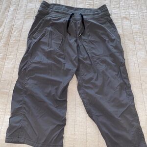 Lululemon dance studio cropped pants